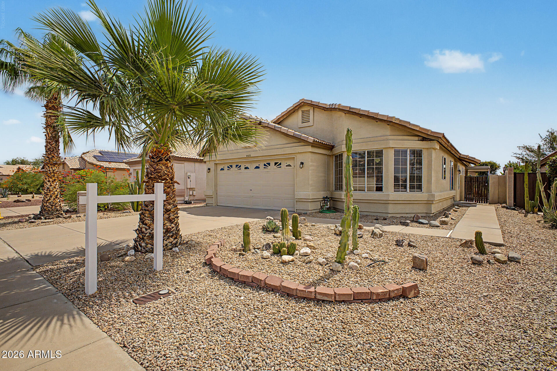 10523 W MOHAWK Lane