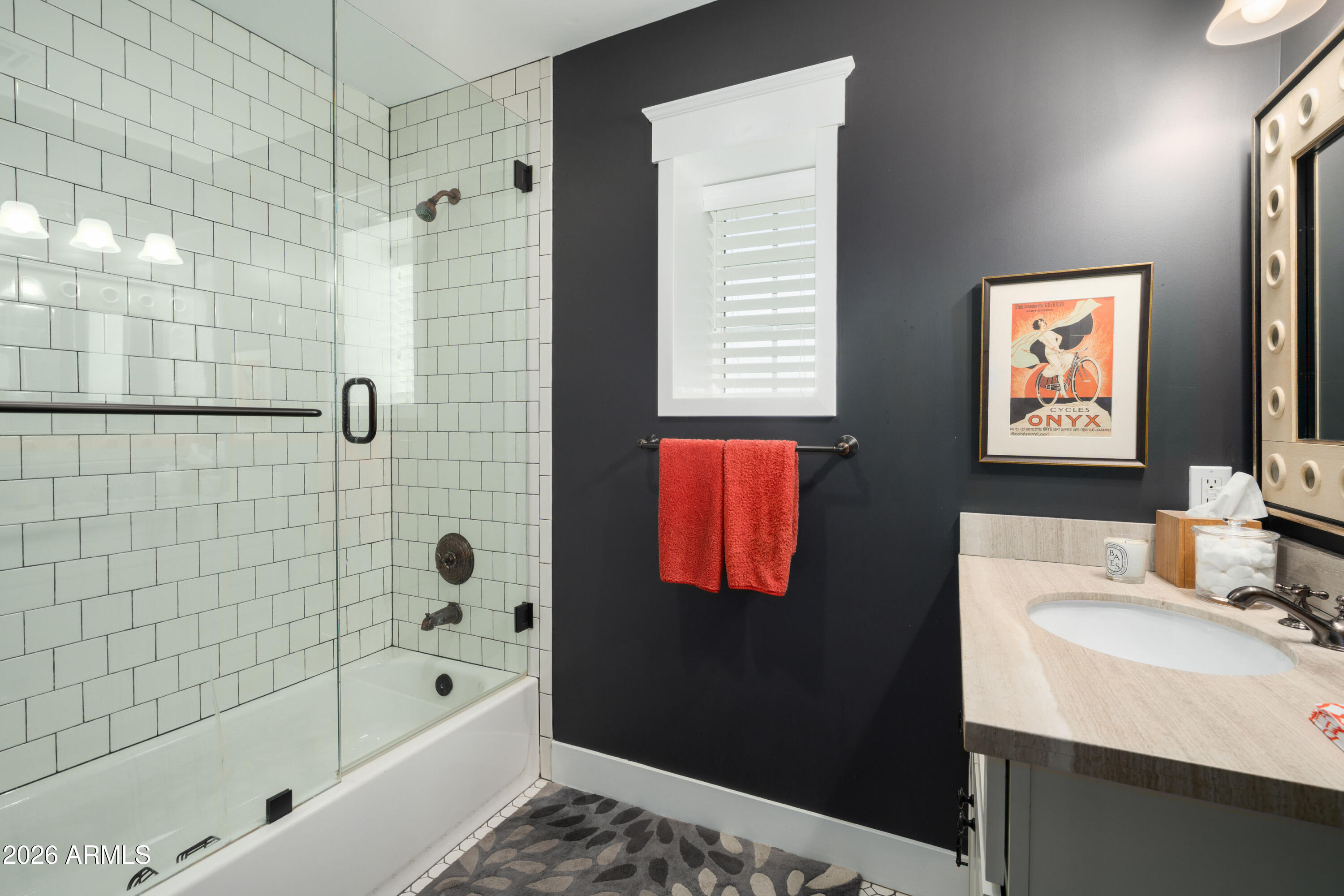 4618 E CALLE VENTURA