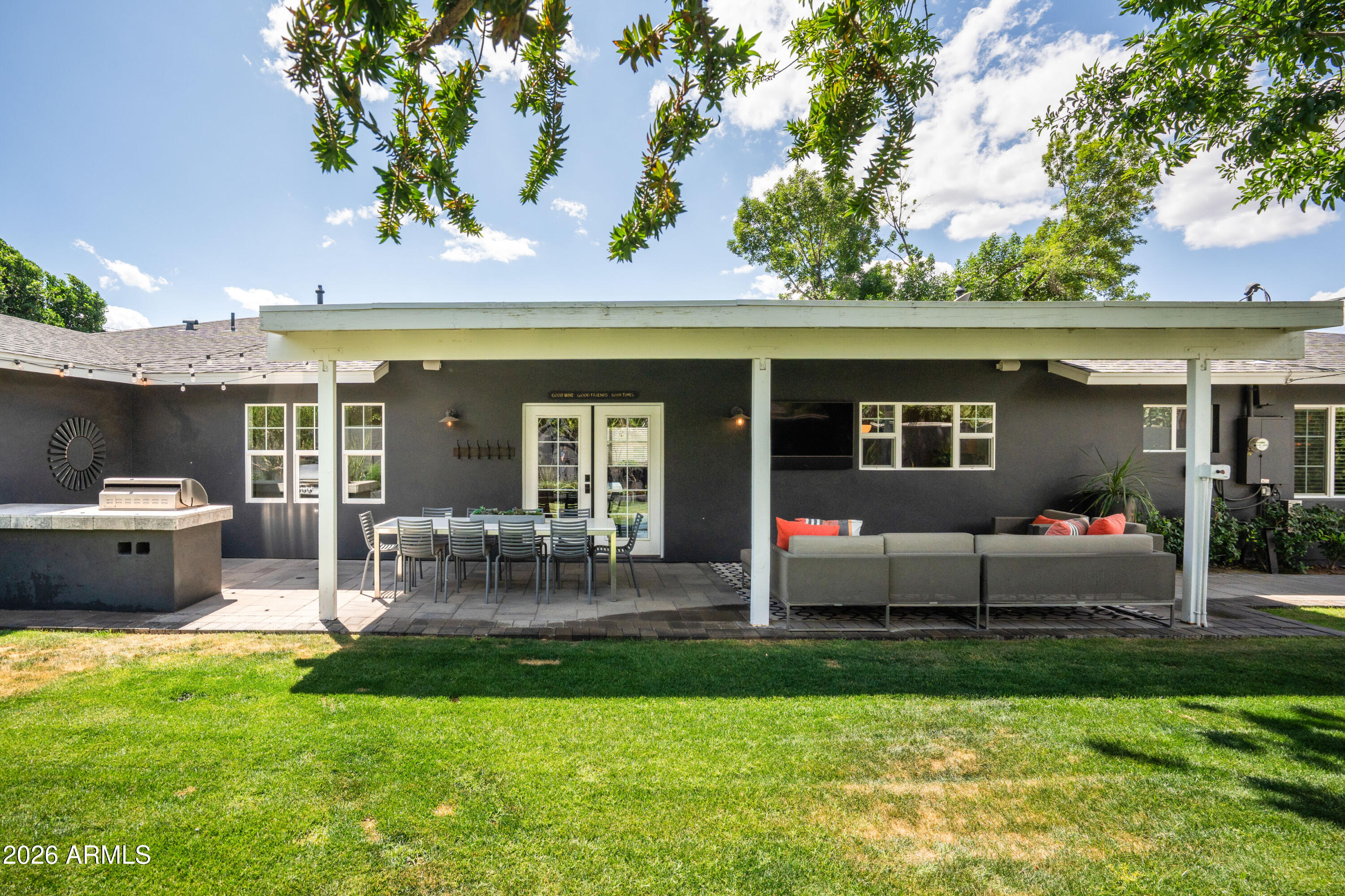 4618 E CALLE VENTURA