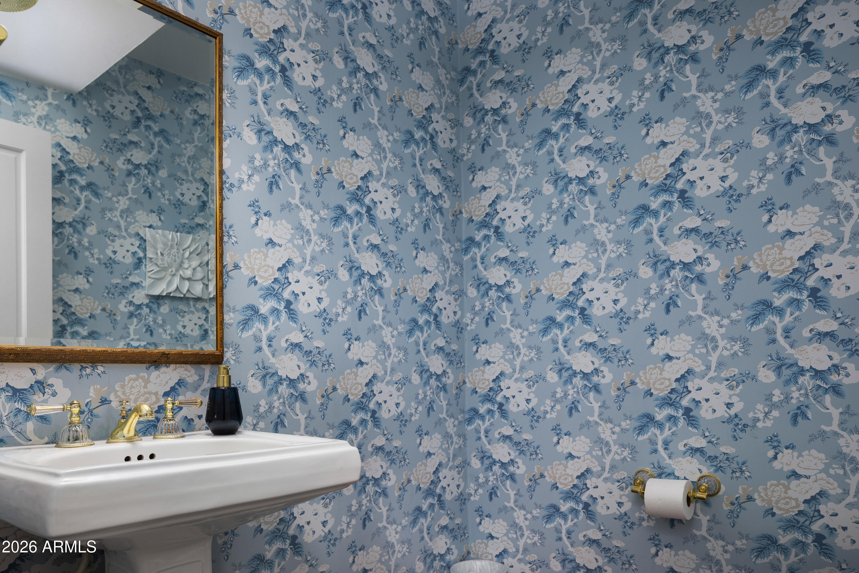 917 ENCANTO Drive SW