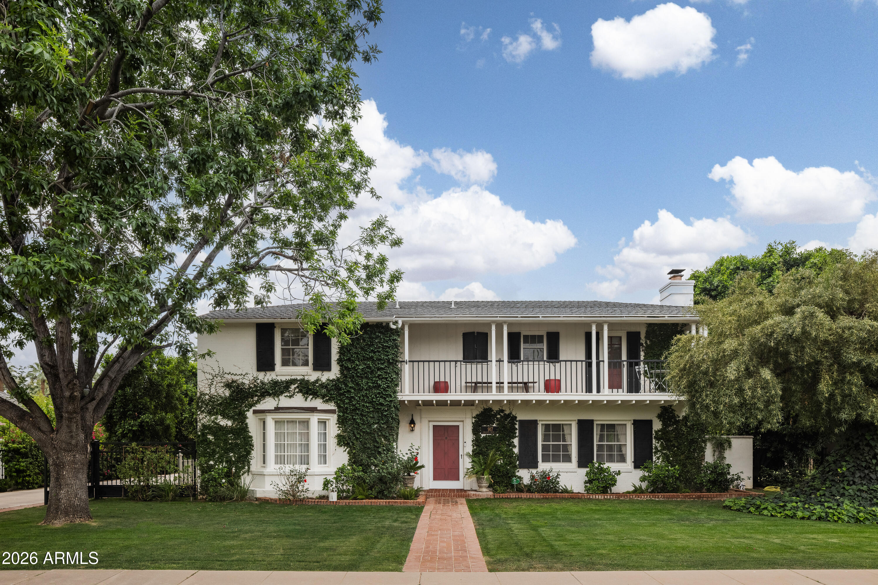 917 ENCANTO Drive SW