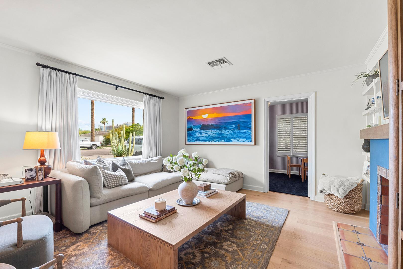 317 W Encanto Boulevard