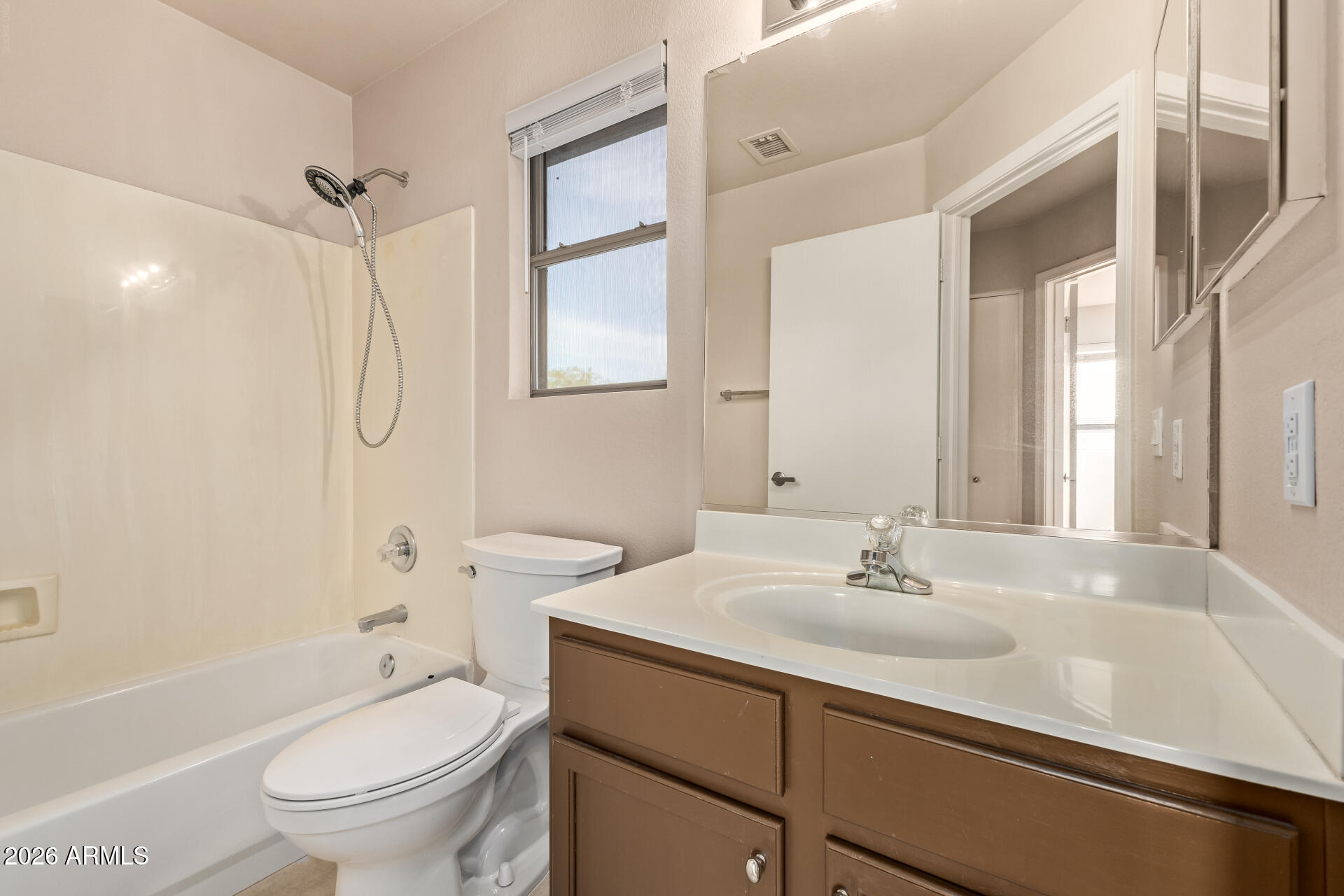 4631 E LONE CACTUS Drive