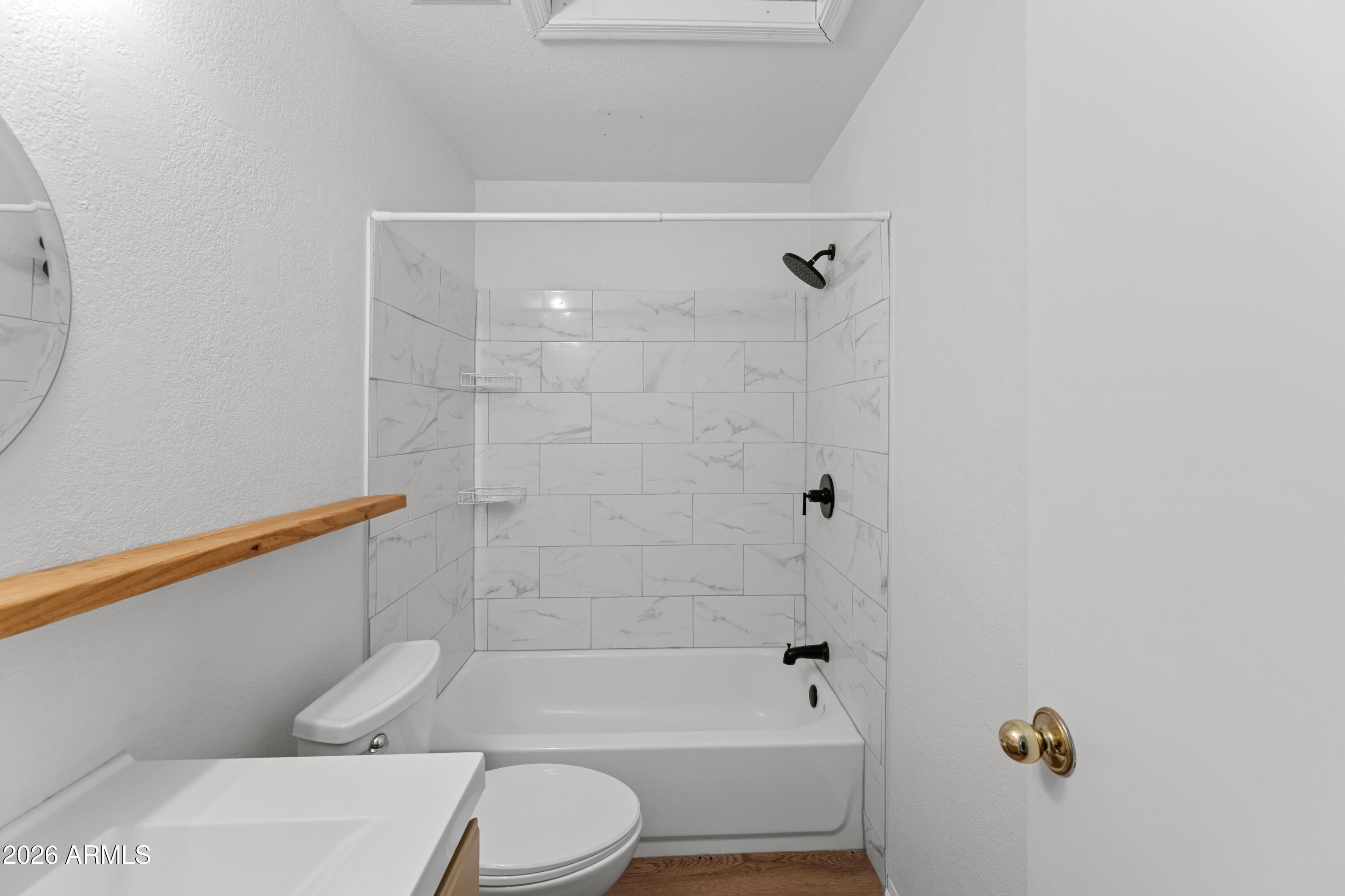 2201 N COMANCHE Drive 1028