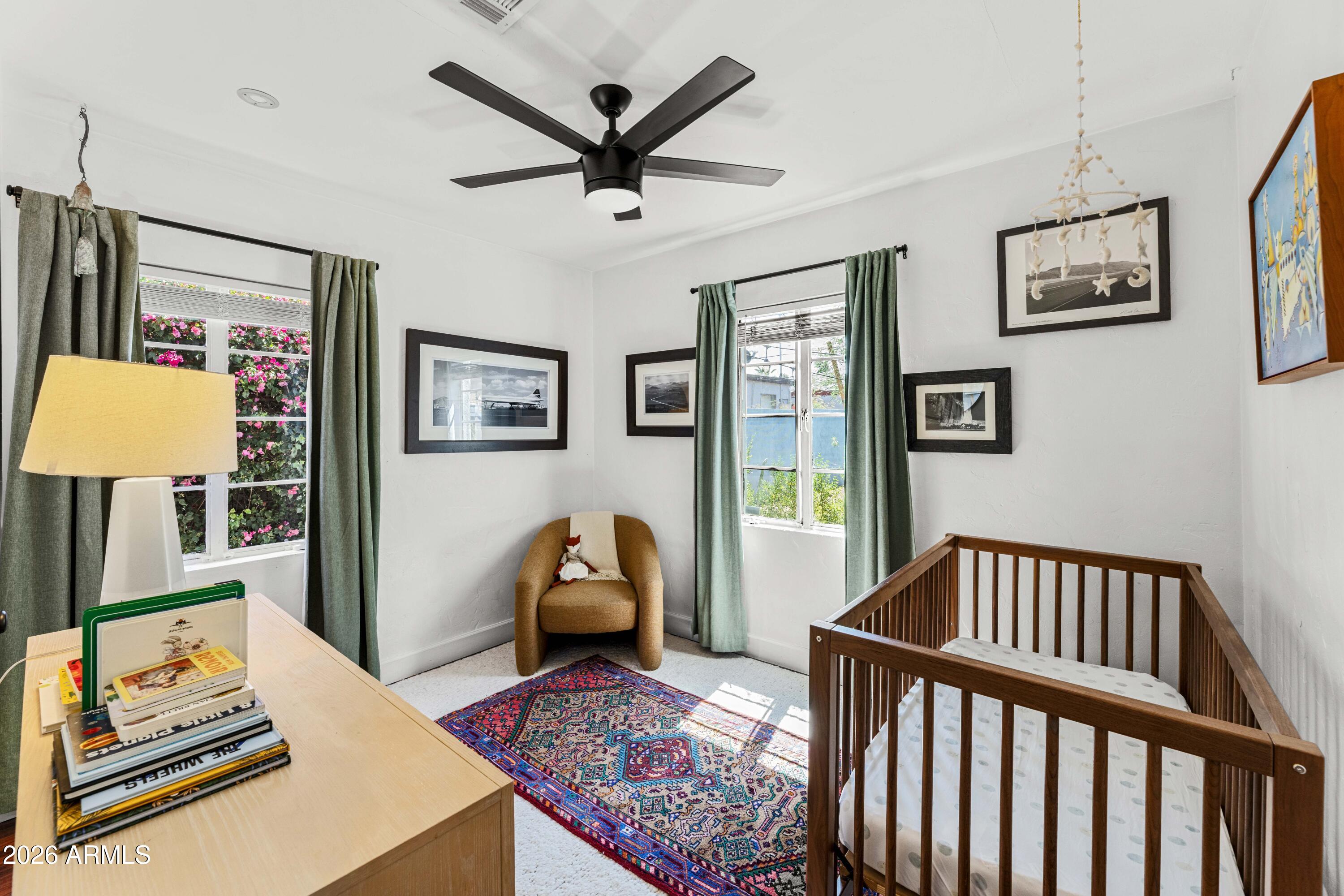 1105 W WILLETTA Street