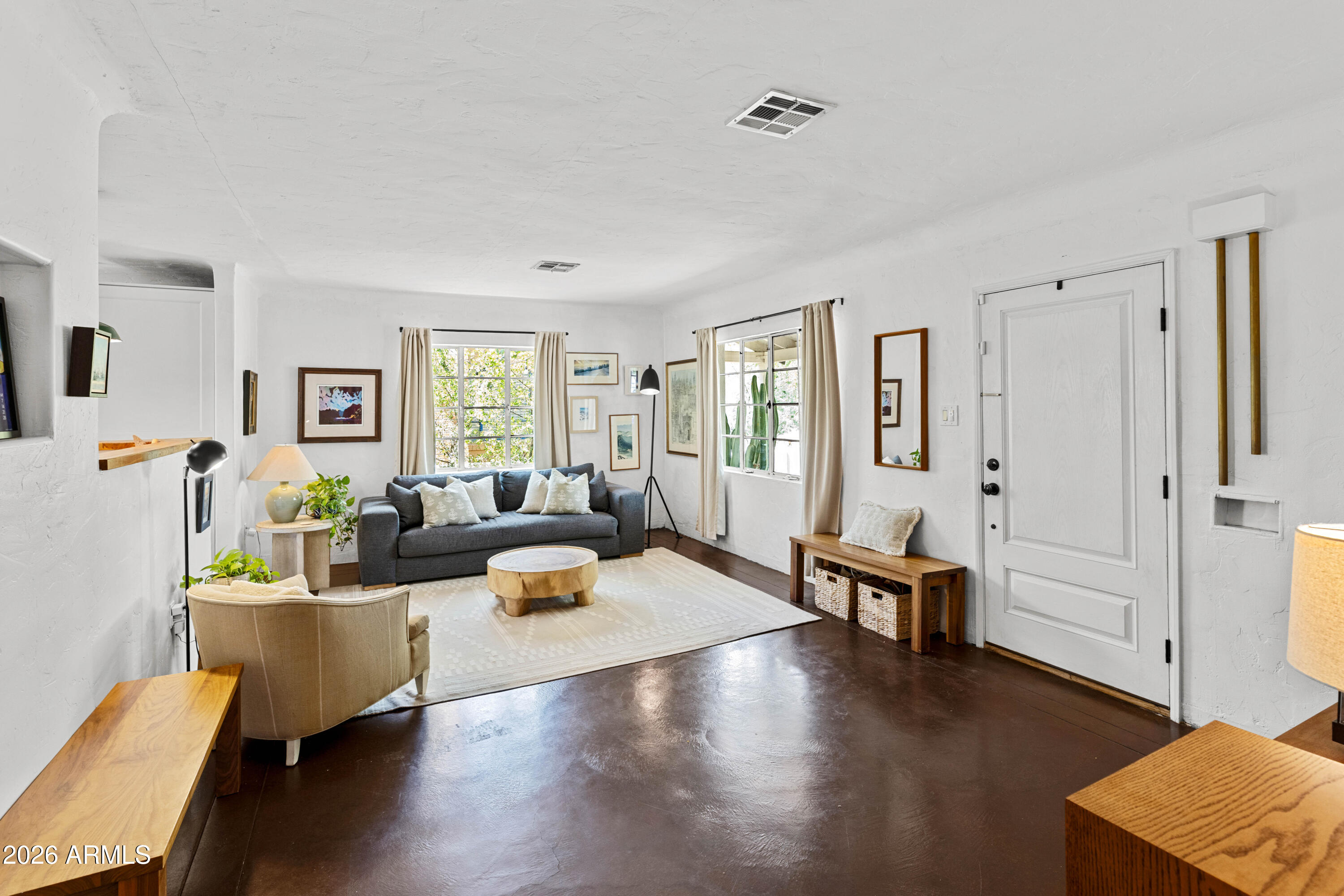 1105 W WILLETTA Street