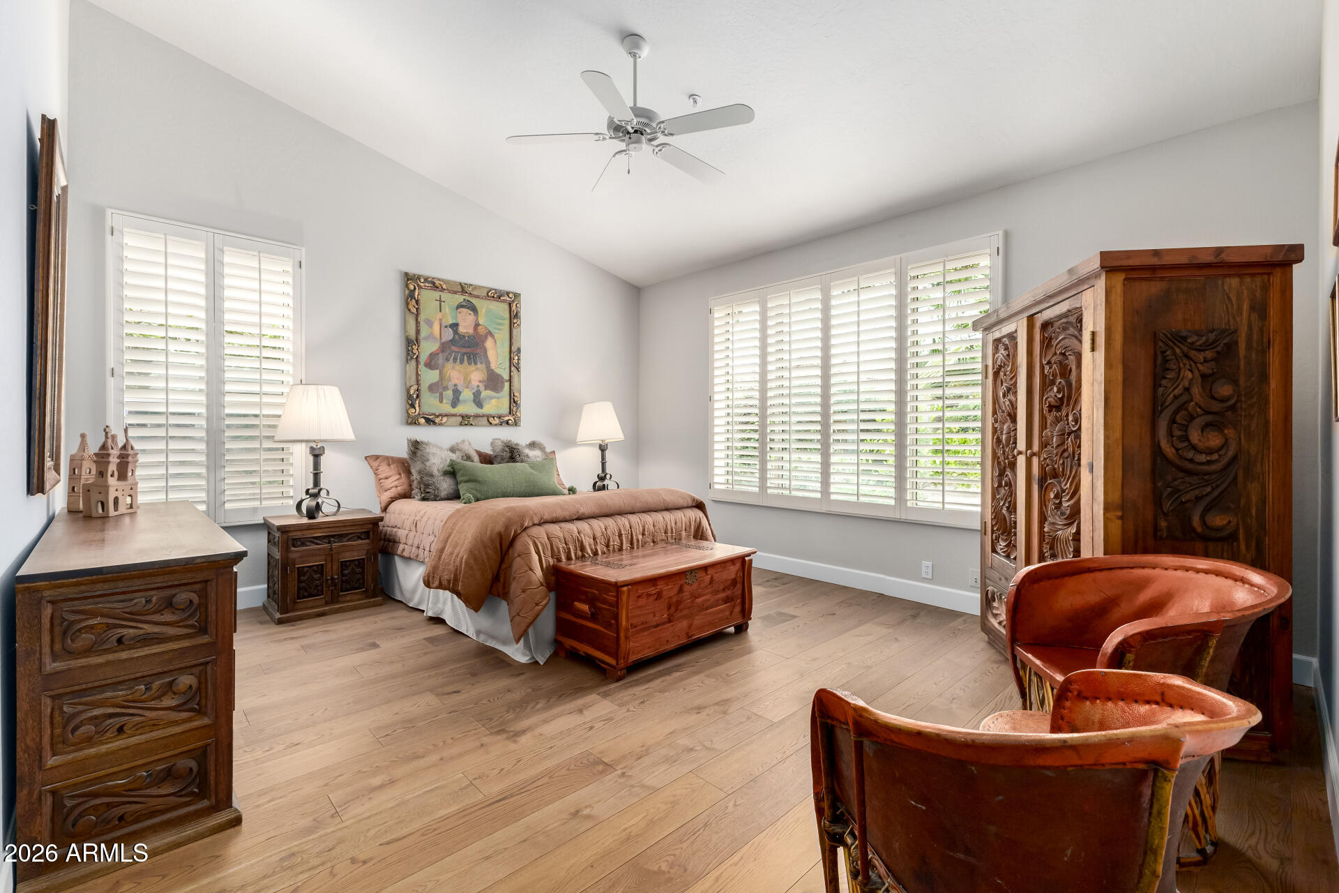 9042 E PARAISO Drive