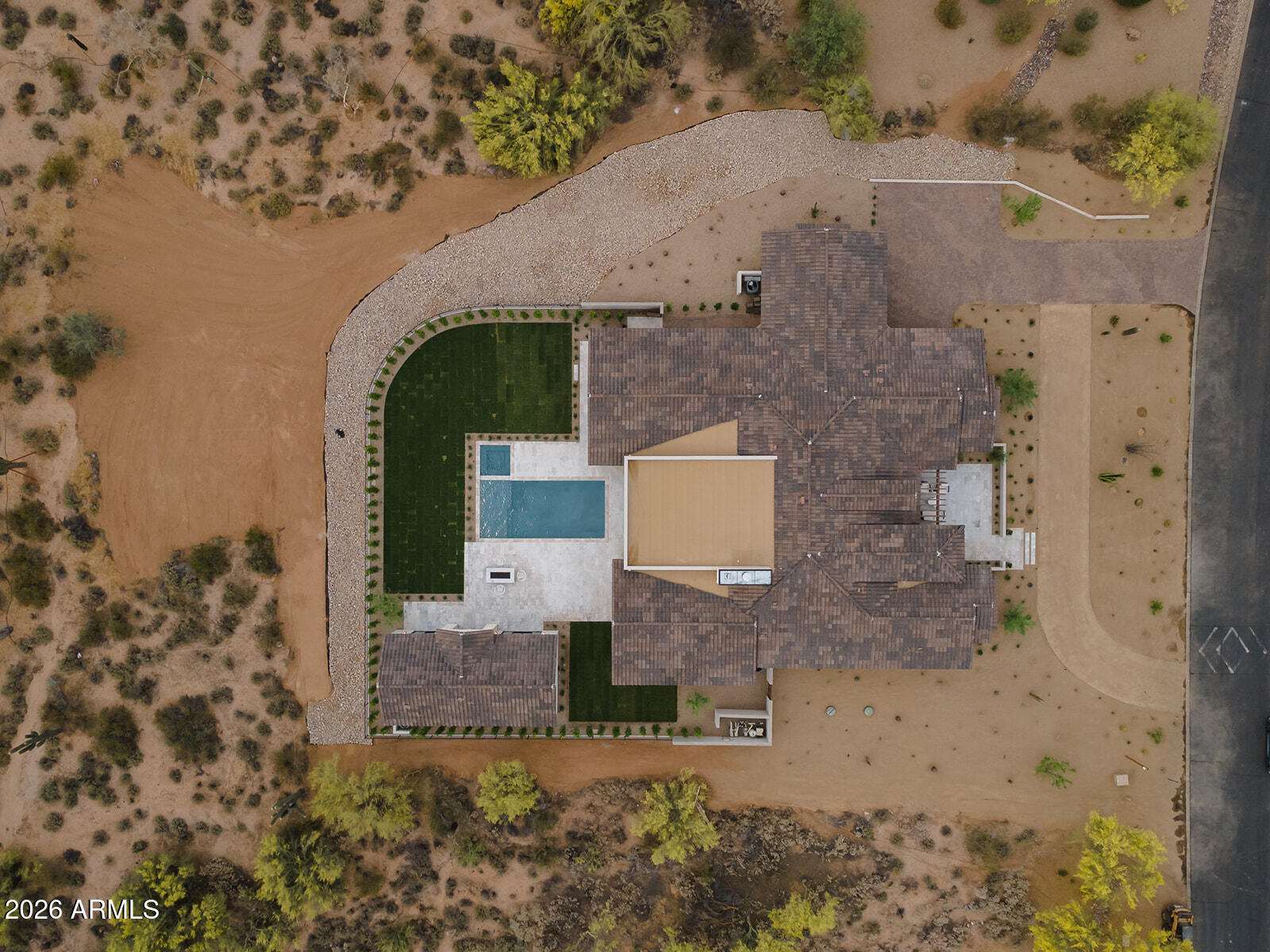 22012 N LOS CABALLOS Drive