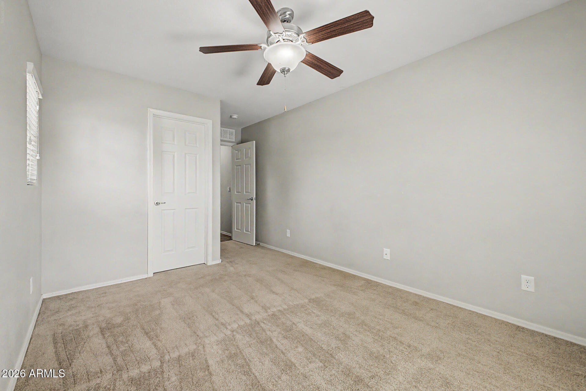 33421 N BOWLES Drive