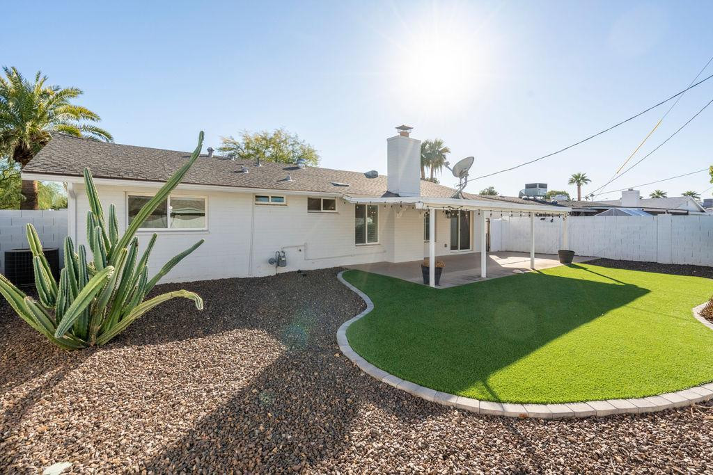 8656 E Solano Drive
