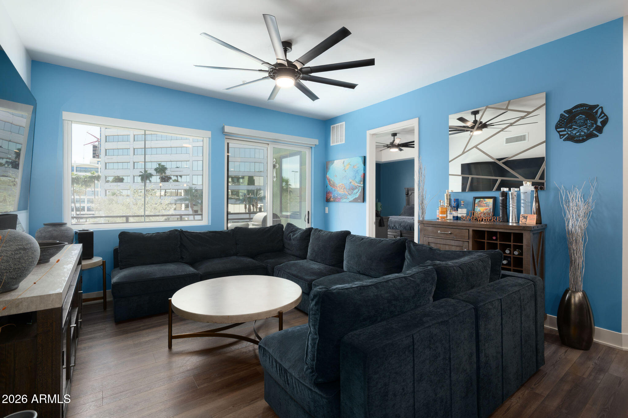 3131 N CENTRAL Avenue 4011