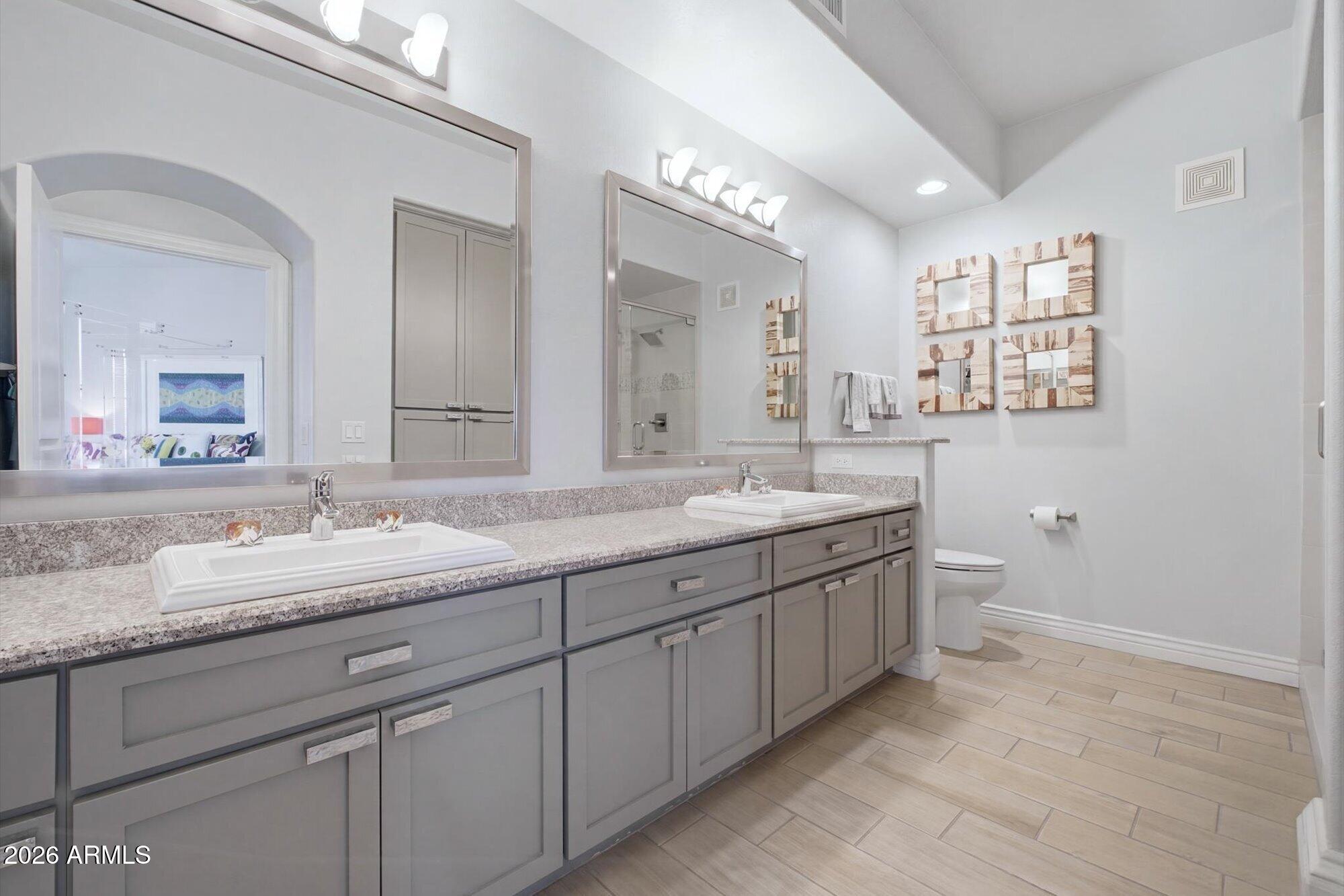 7601 E INDIAN BEND Road 3063