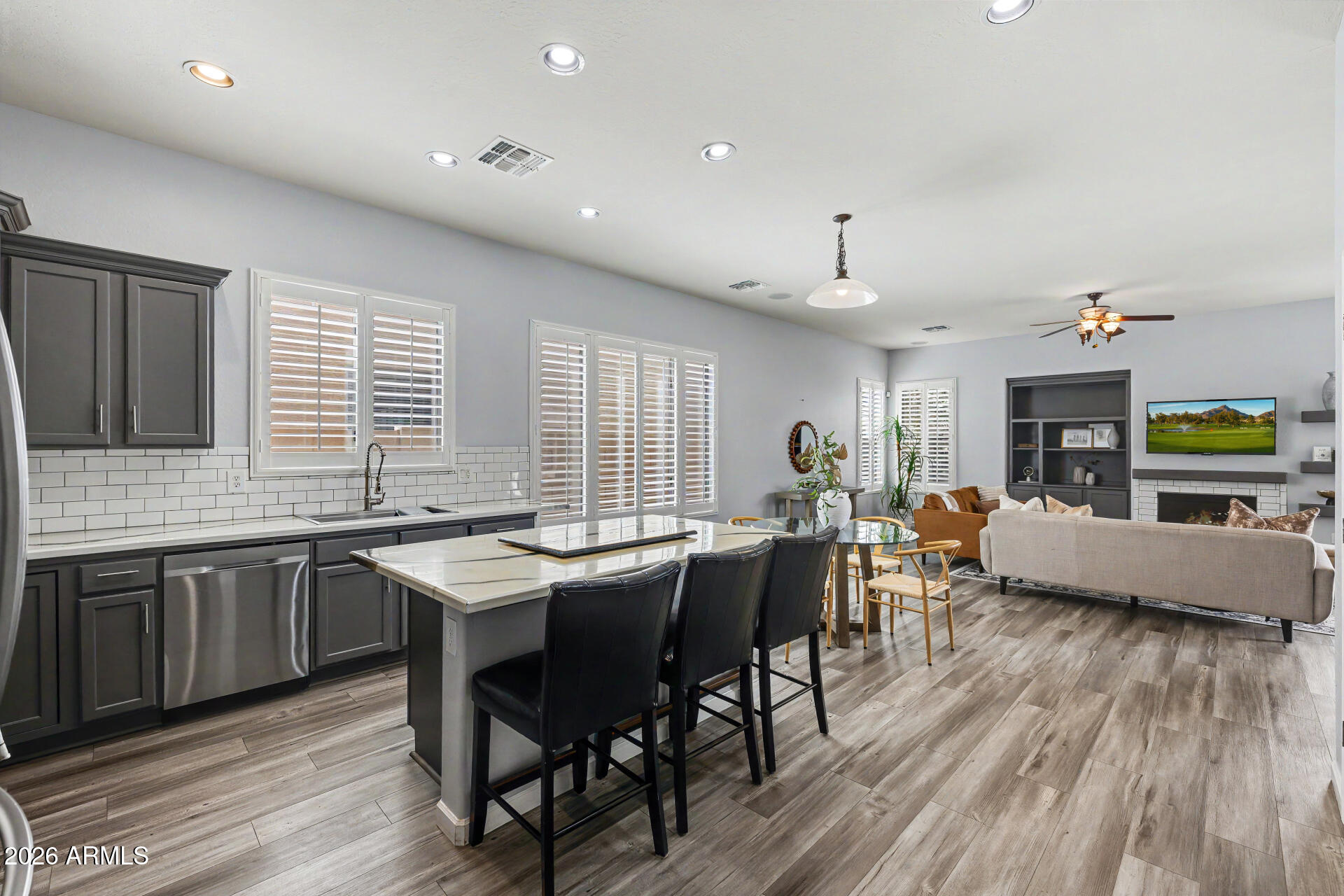 18970 N STONEGATE Road