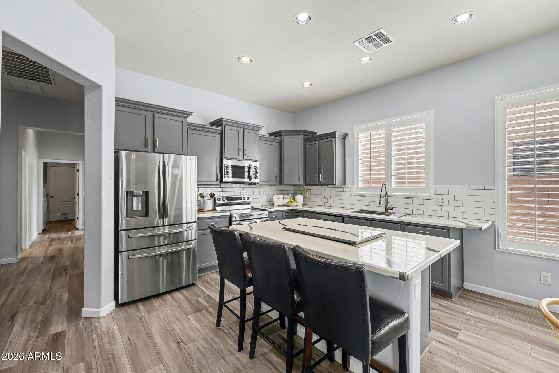 18970 N STONEGATE Road