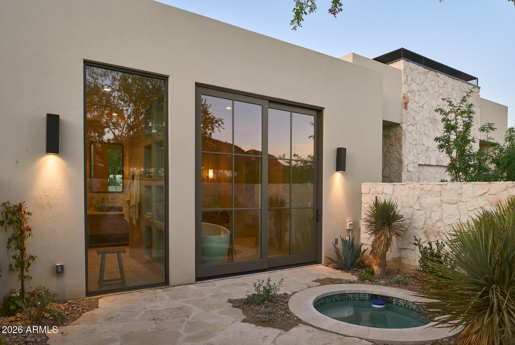 8717 N AVENIDA DEL SOL