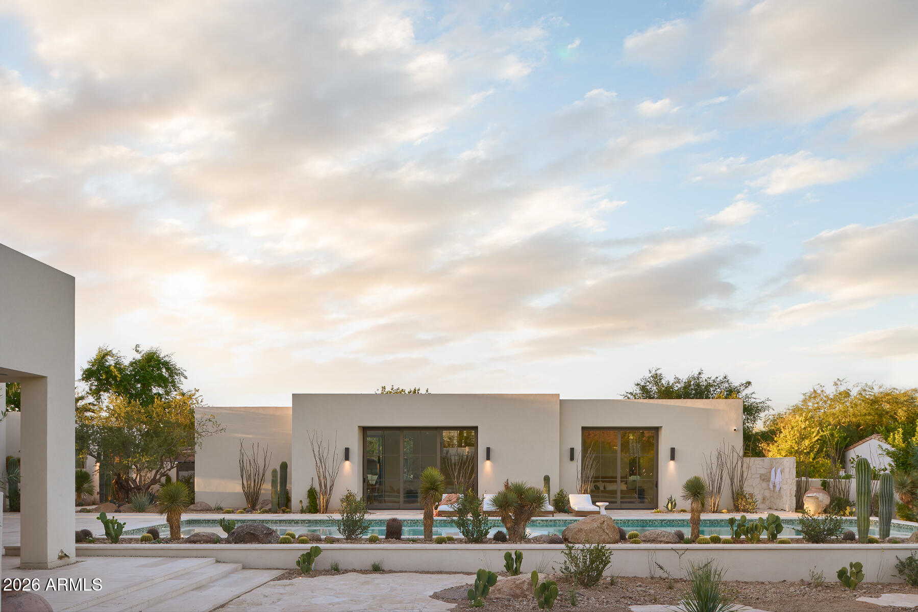 8717 N AVENIDA DEL SOL