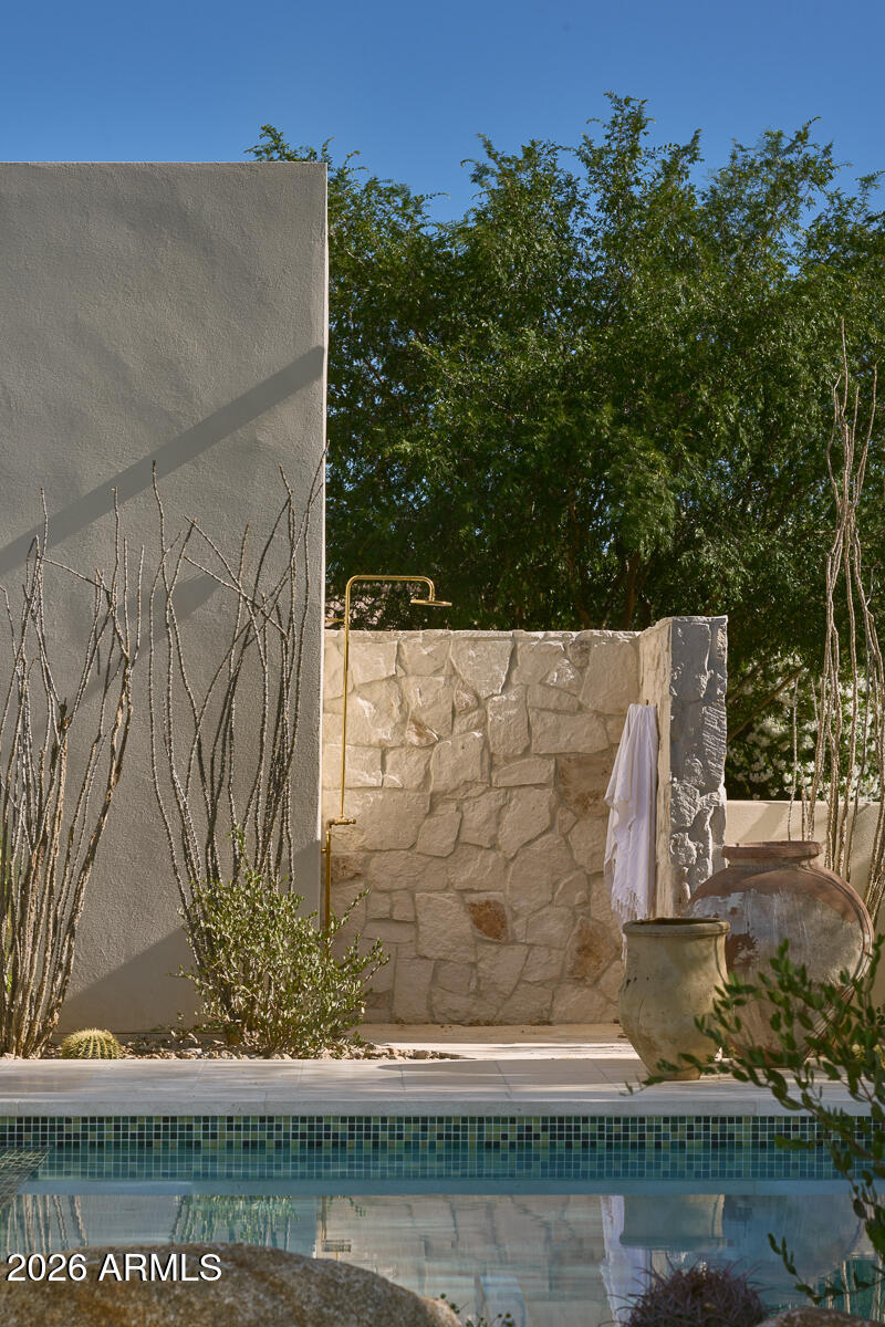 8717 N AVENIDA DEL SOL