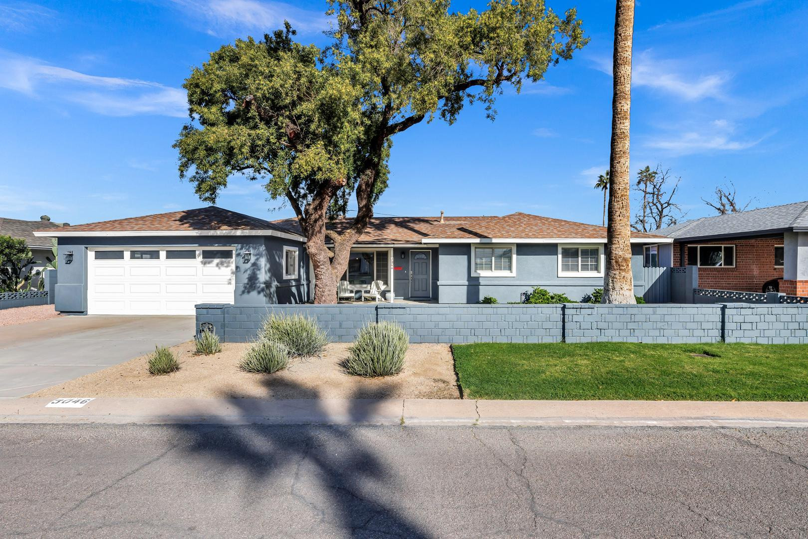 3046 E Glenrosa Avenue