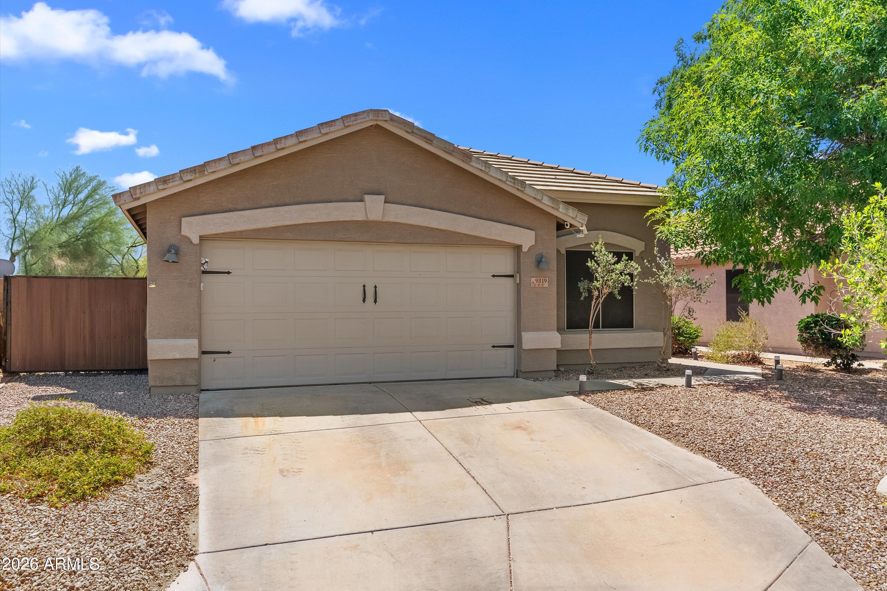 9319 W HARMONY Lane