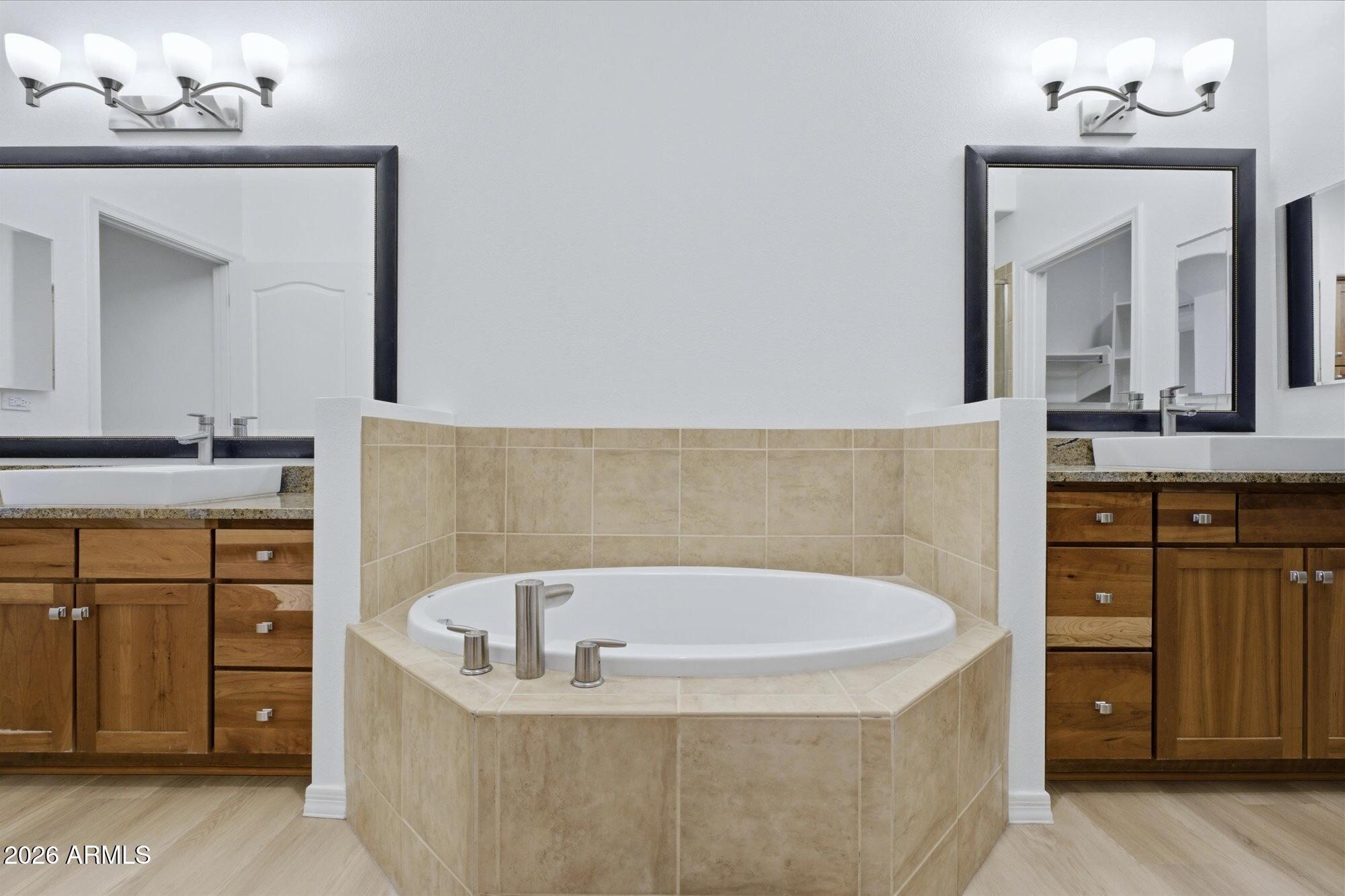 7601 E Indian Bend Road 3033