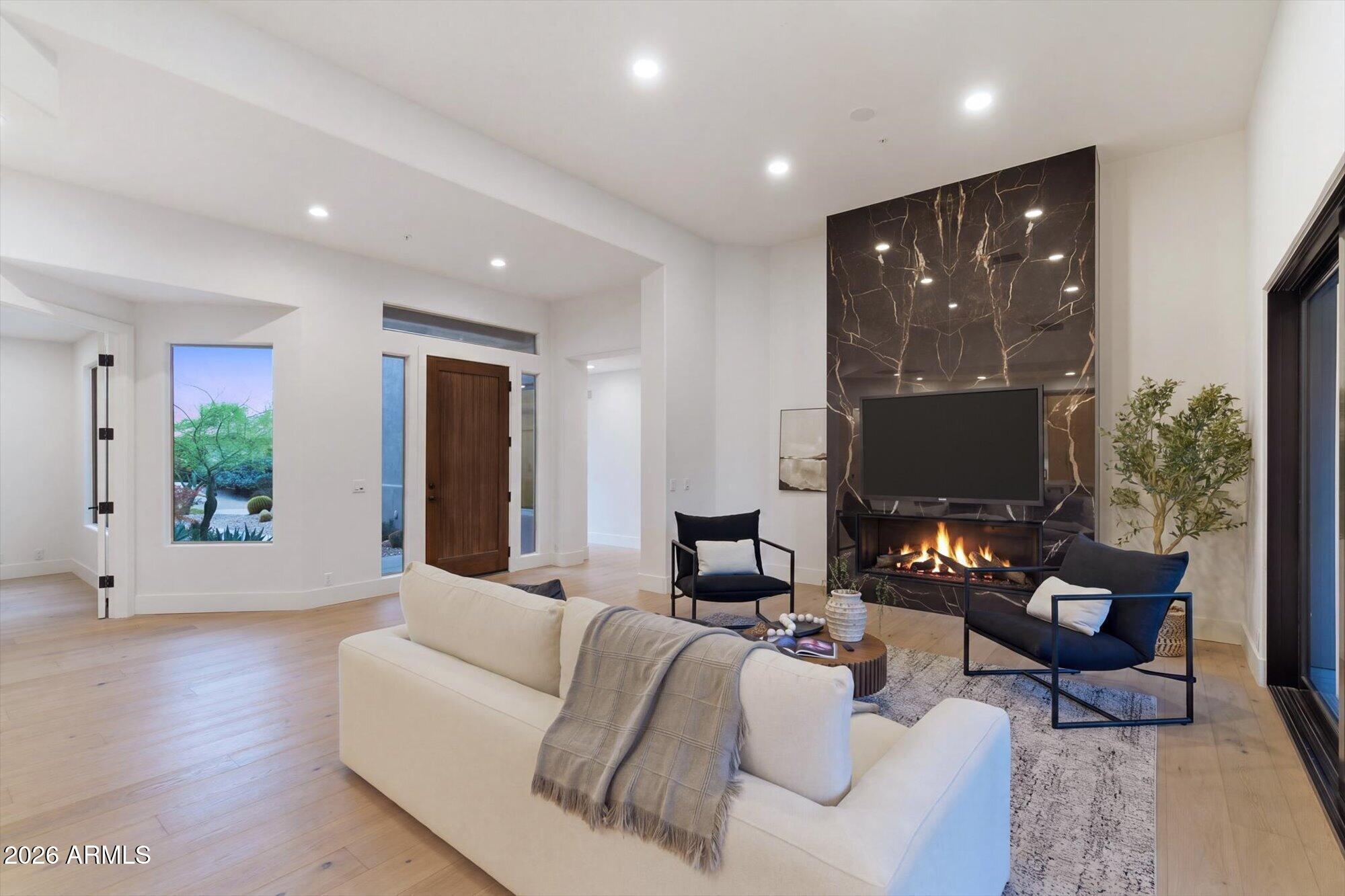 6572 E SLEEPY OWL Way