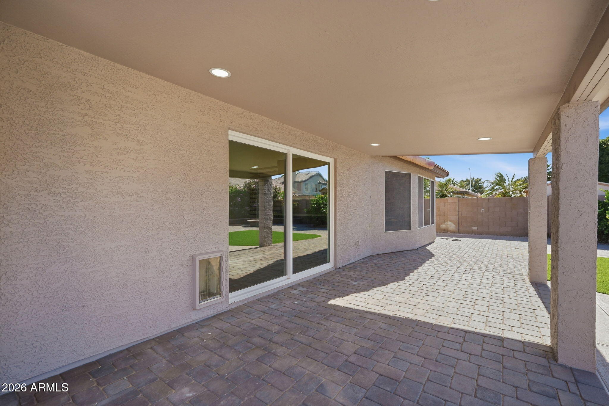 5440 W SARAGOSA Street