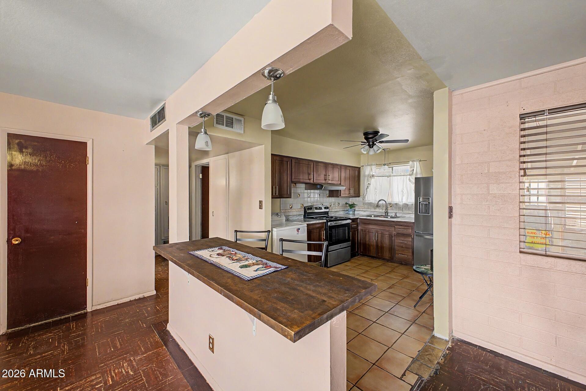 12019 N 107TH Avenue