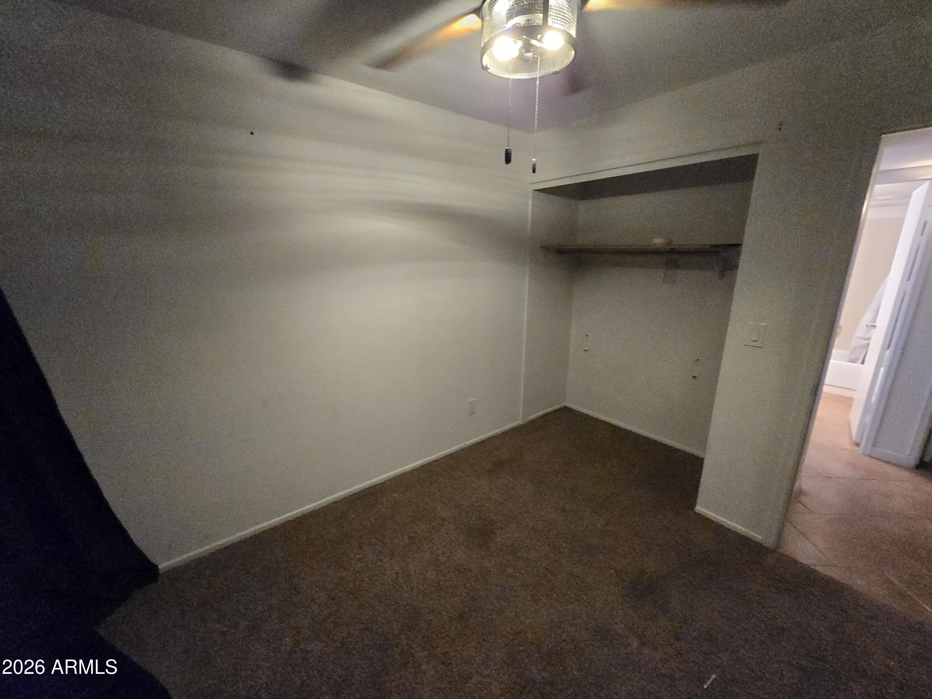 1814 N EDGEWATER Circle