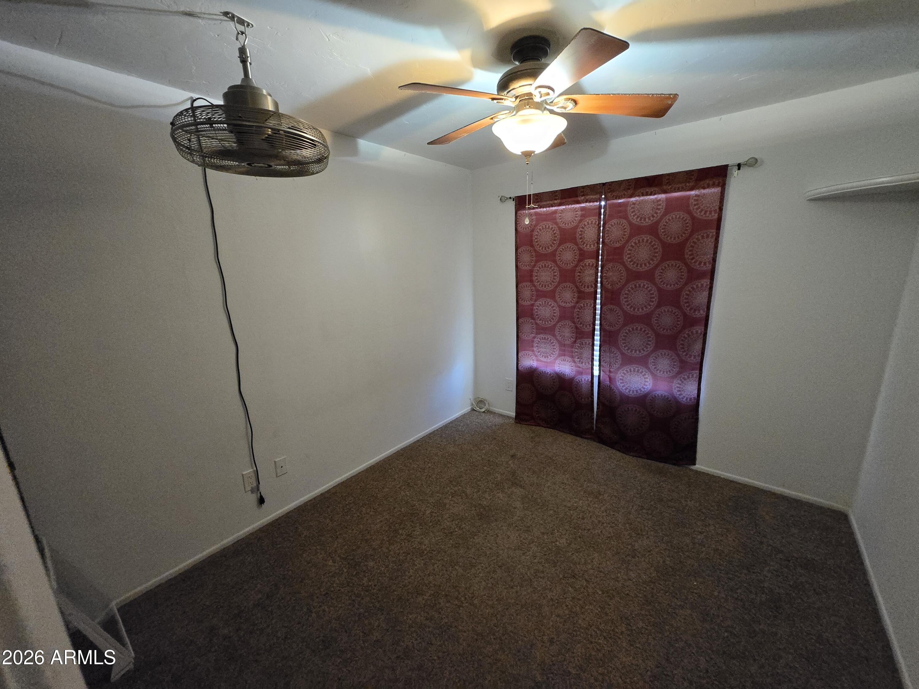 1814 N EDGEWATER Circle