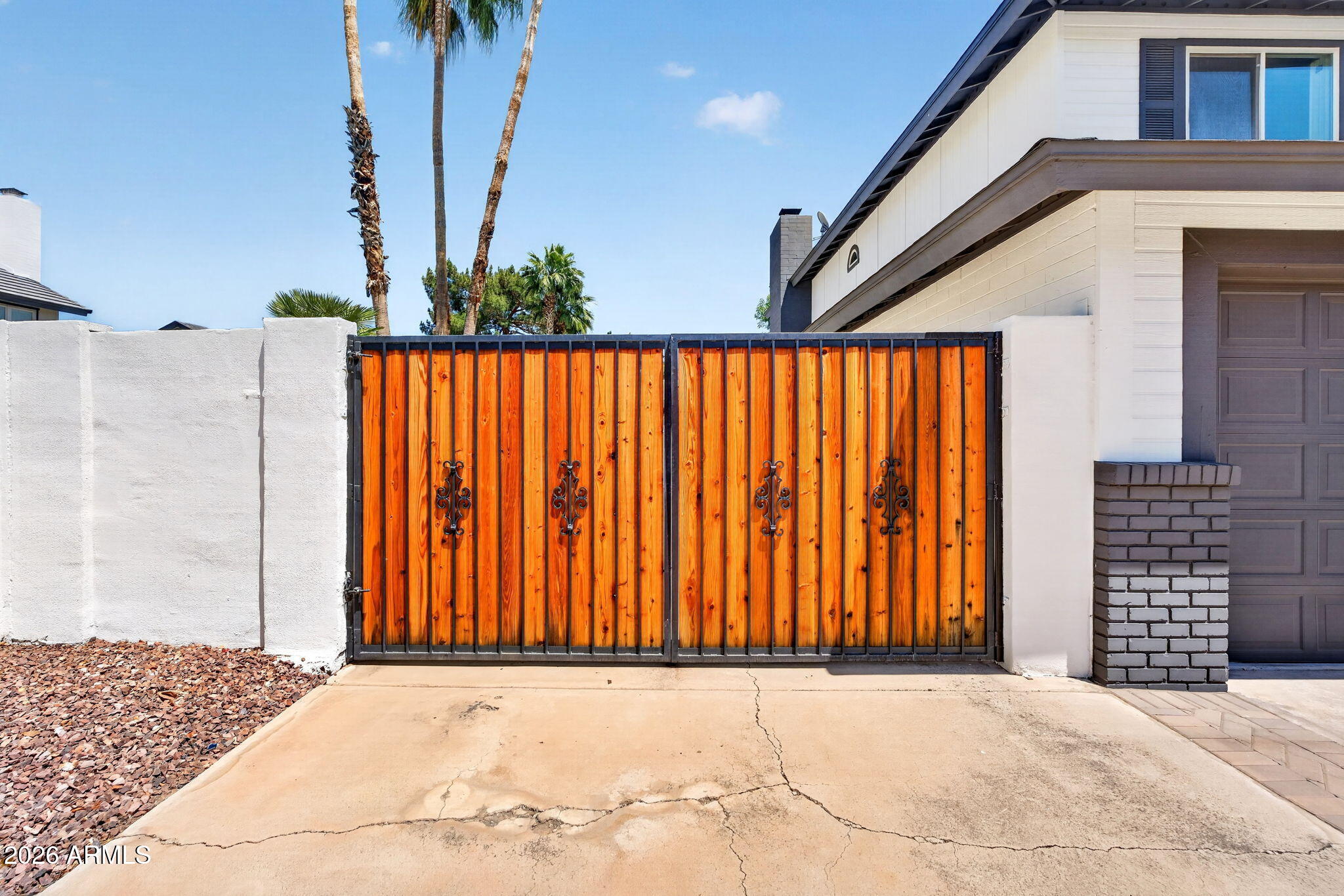 15823 N 58TH Place