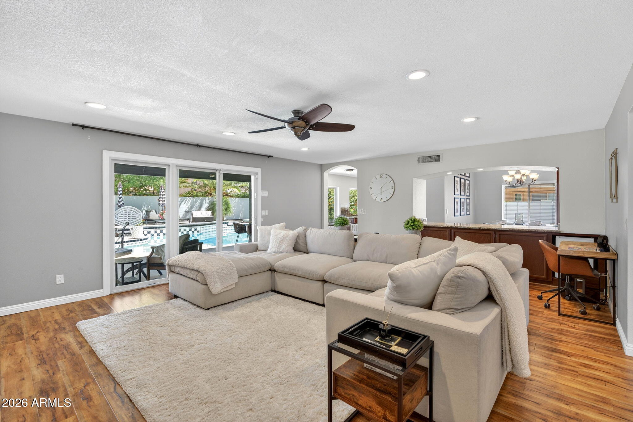 15823 N 58TH Place