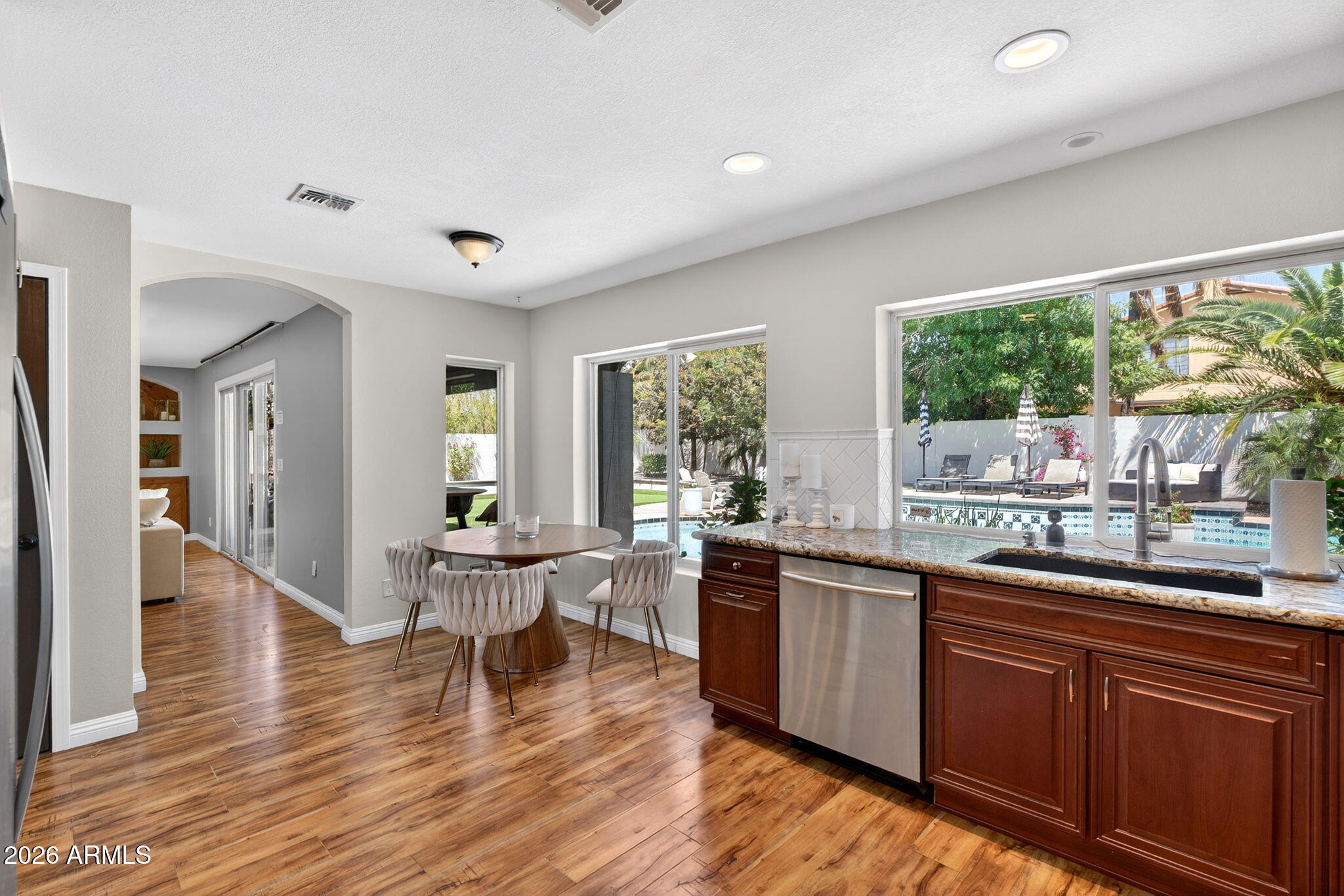 15823 N 58TH Place