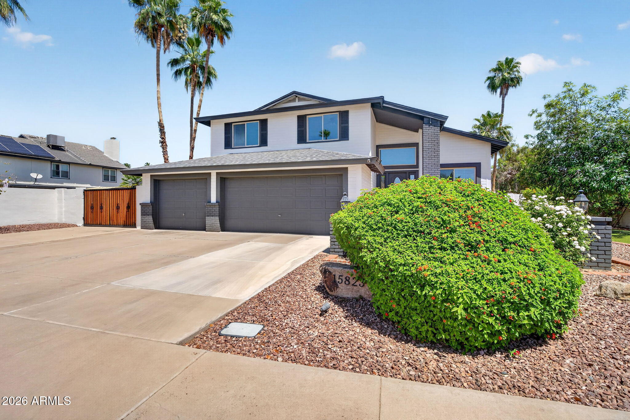 15823 N 58TH Place