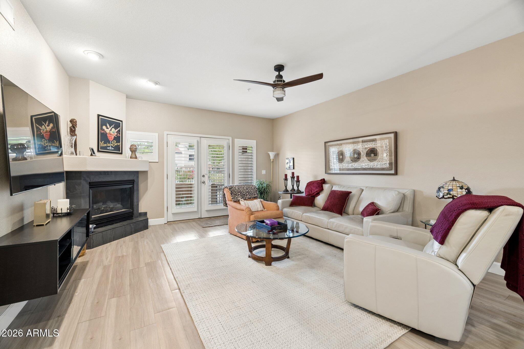 7021 E EARLL Drive 101