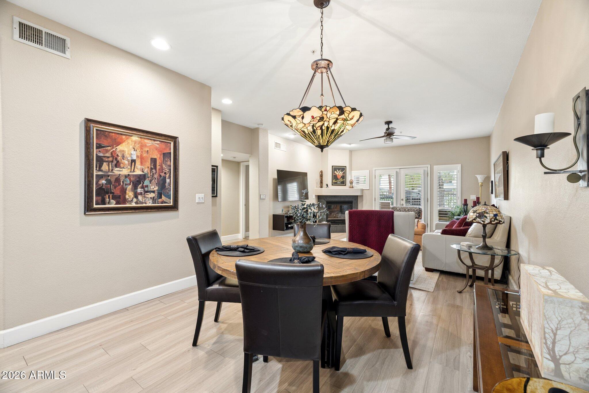 7021 E EARLL Drive 101