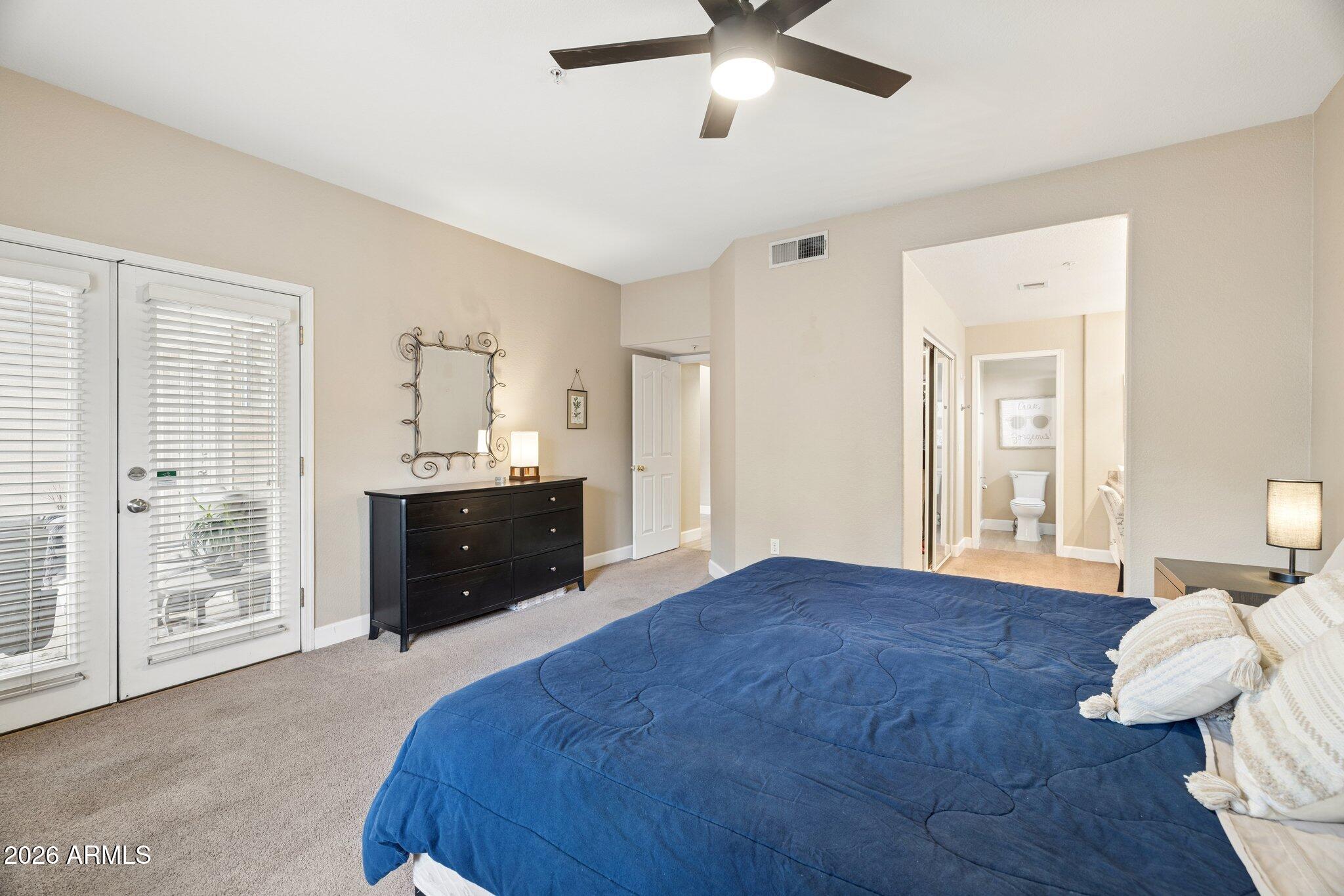 7021 E EARLL Drive 101