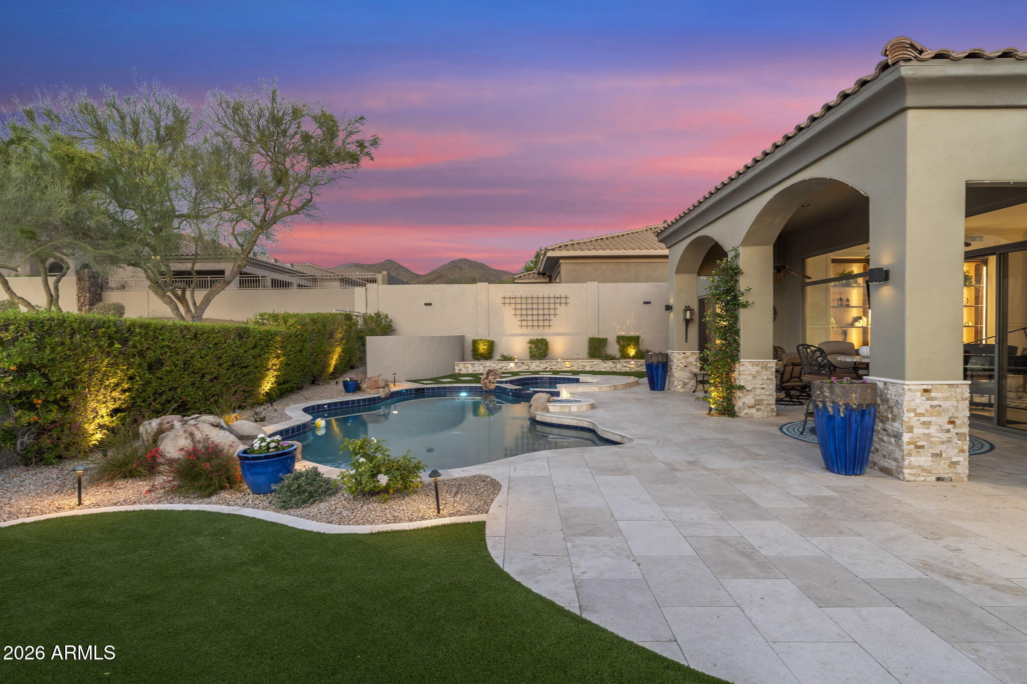 10952 E KORA Lane