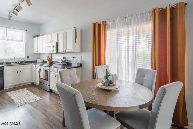 15305 W BANFF Lane
