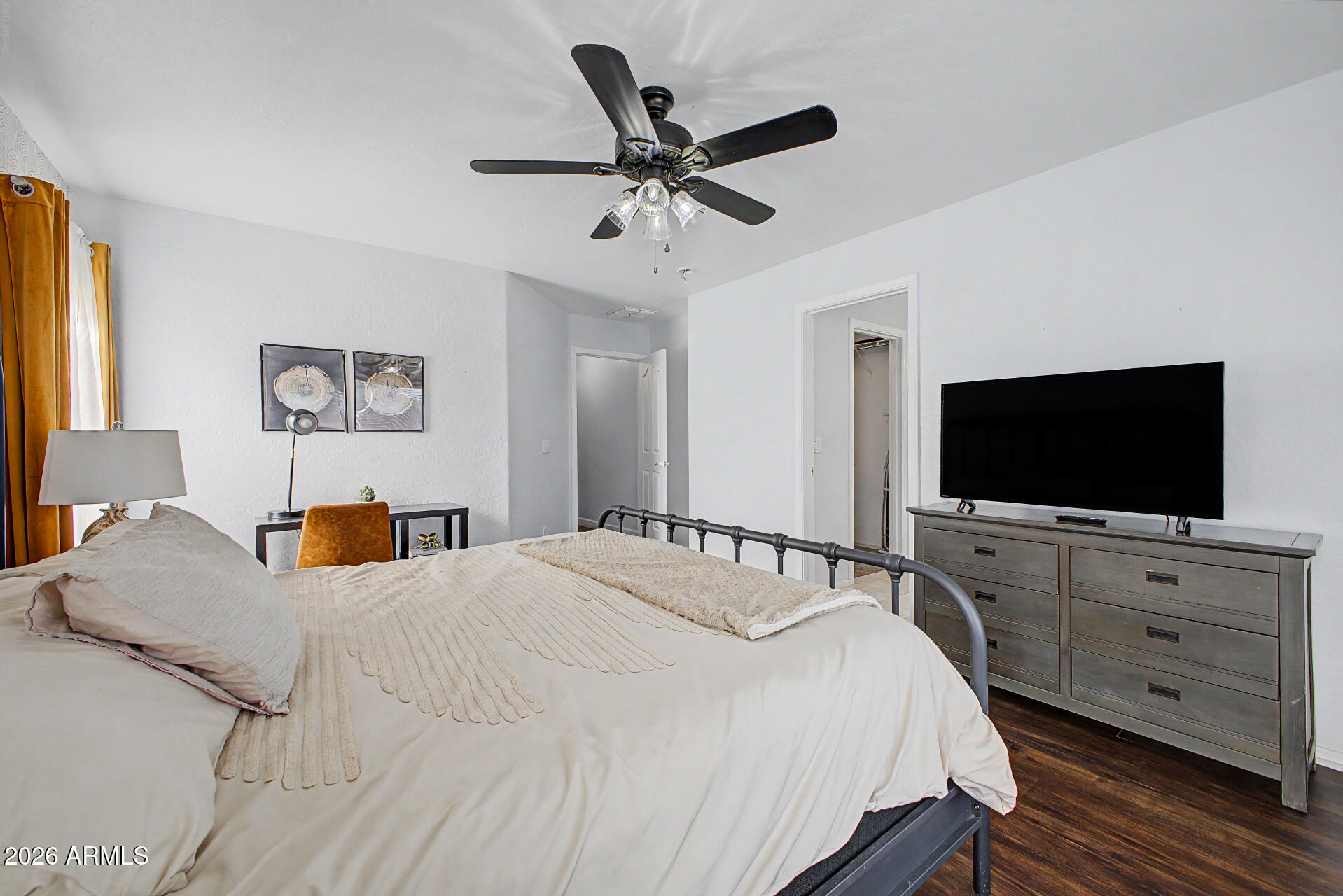 15305 W BANFF Lane