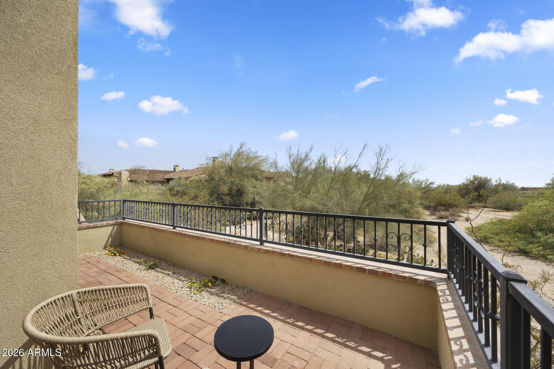 20704 N 90TH Place 1060