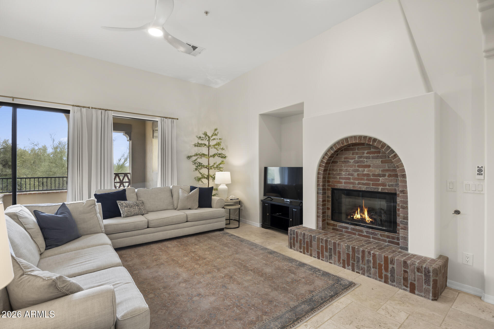 20704 N 90TH Place 1060