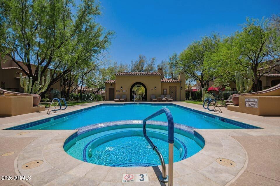 20704 N 90TH Place 1060