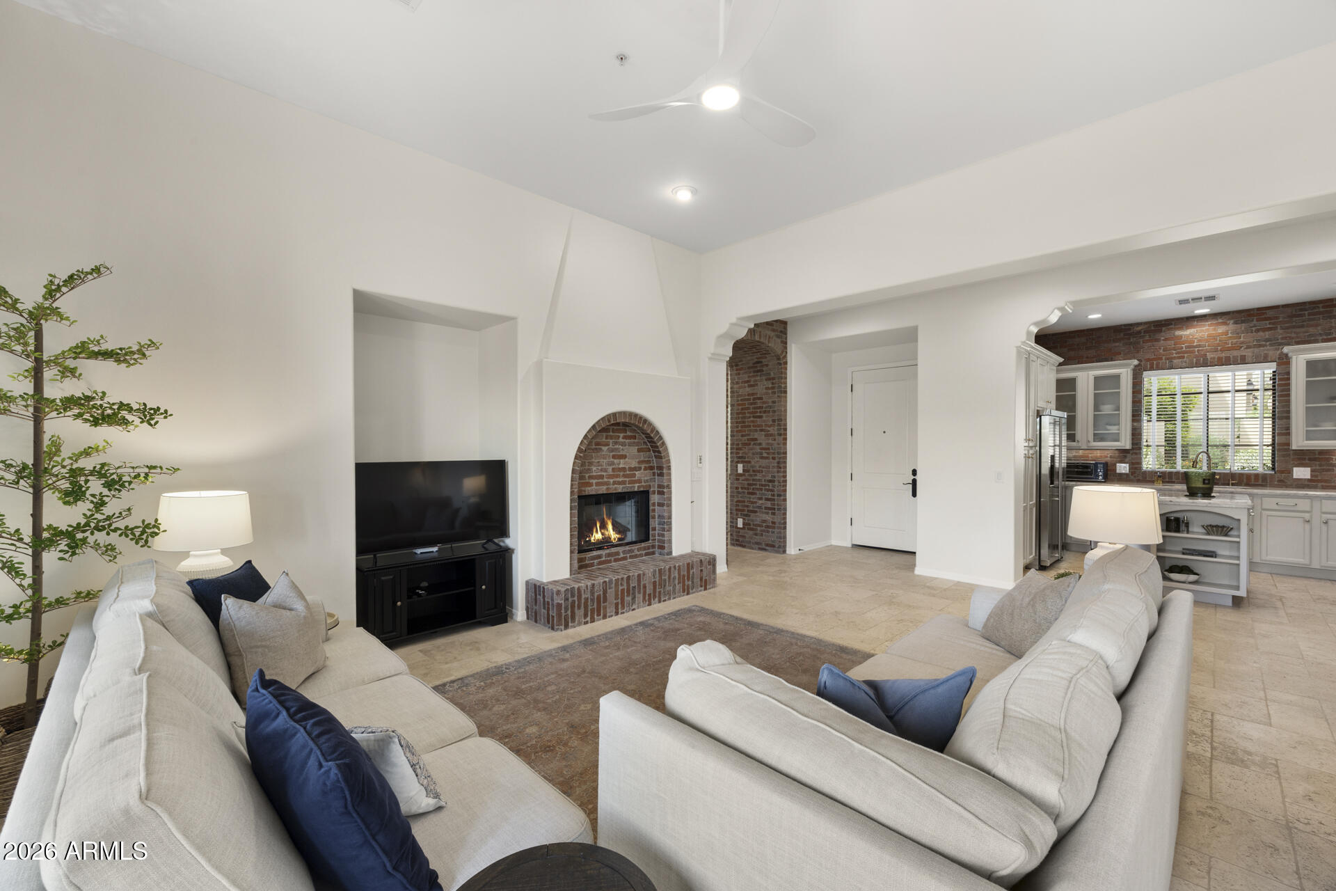 20704 N 90TH Place 1060