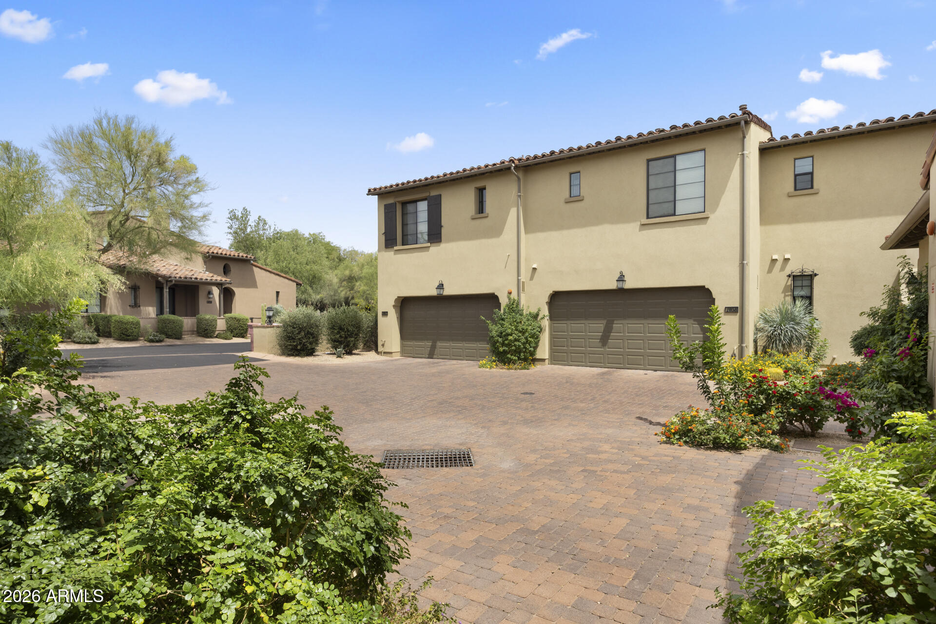 20704 N 90TH Place 1060