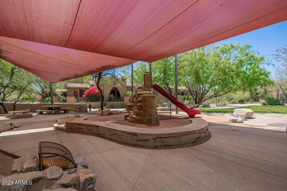 20704 N 90TH Place 1060