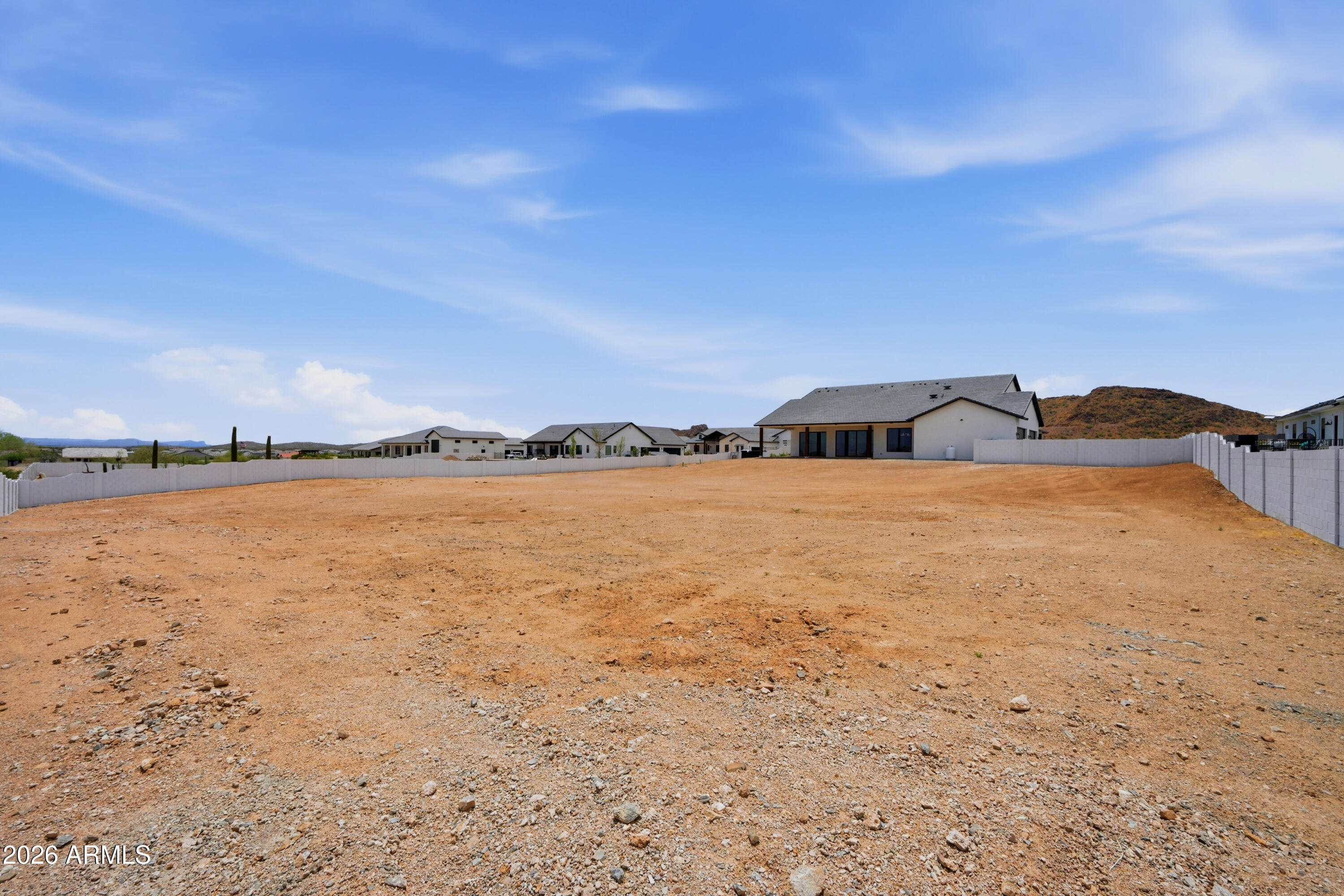 1764 W LUCKY Lane