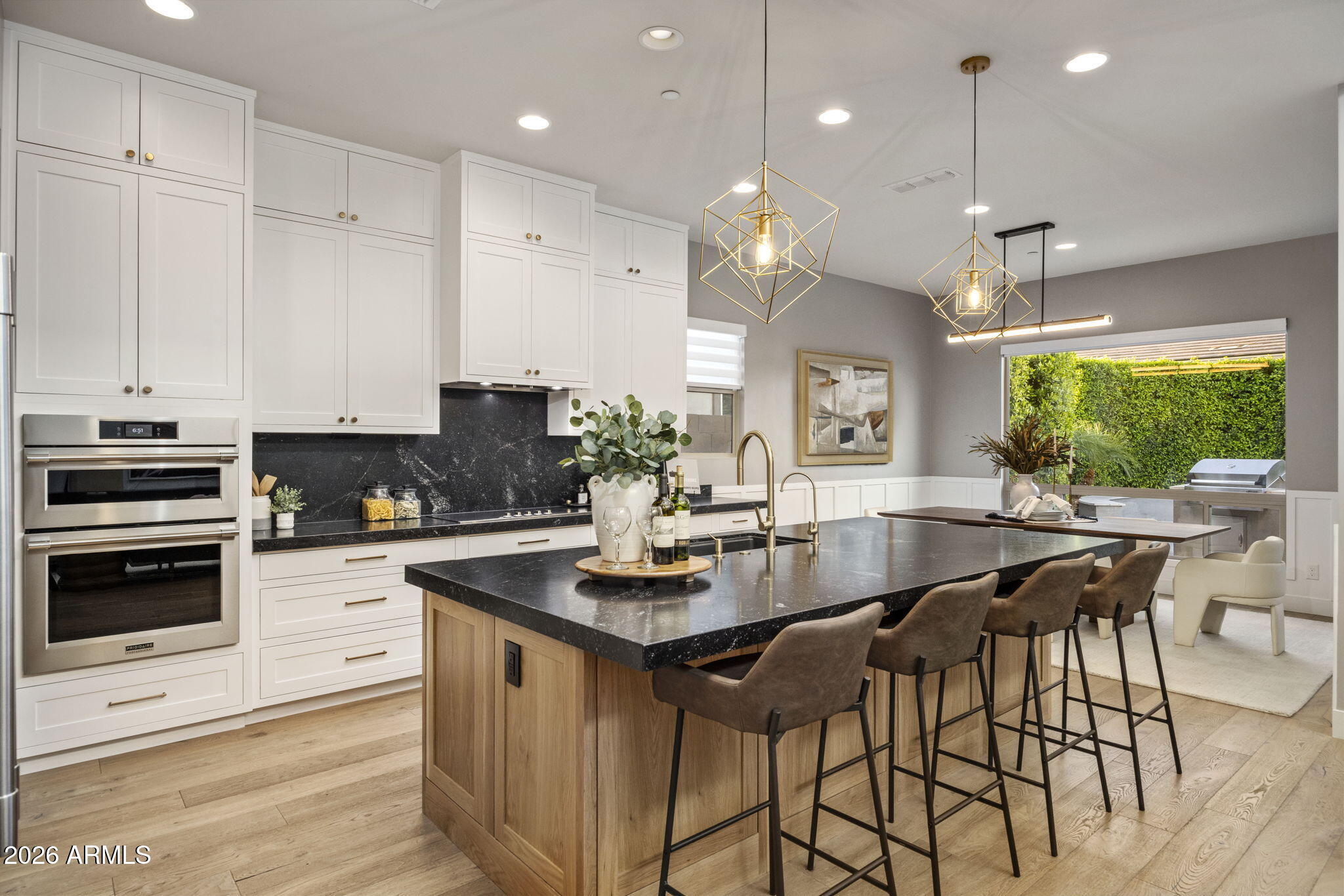 3020 E LOS GATOS Drive