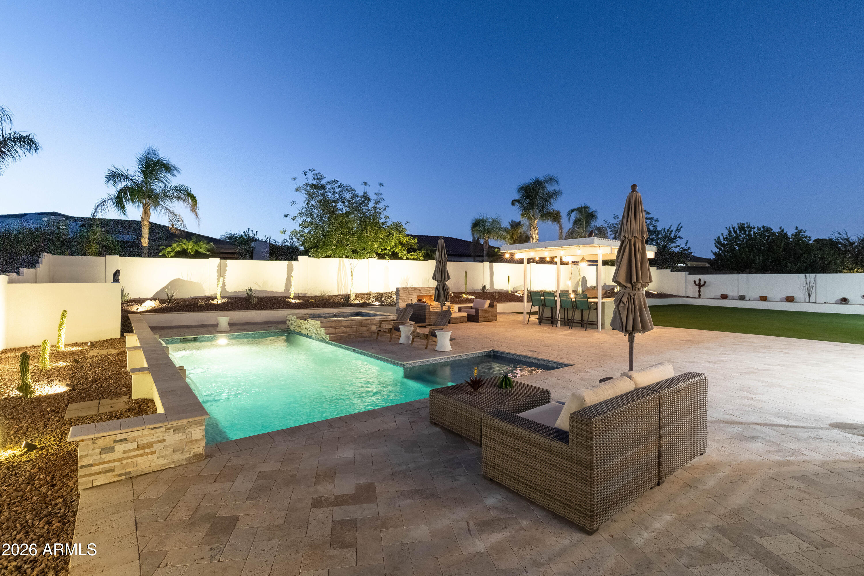 14542 W MOUNTAIN VIEW Drive