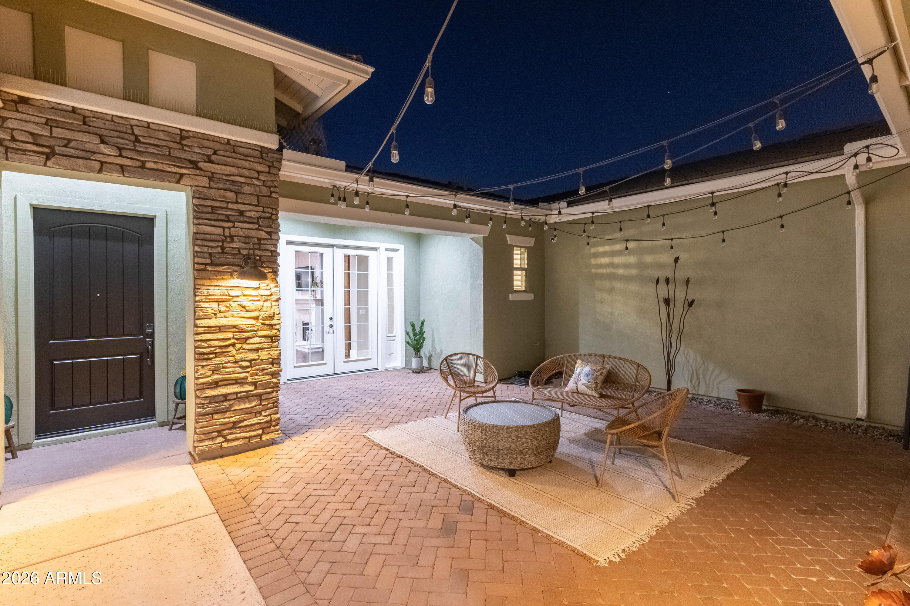 14542 W MOUNTAIN VIEW Drive