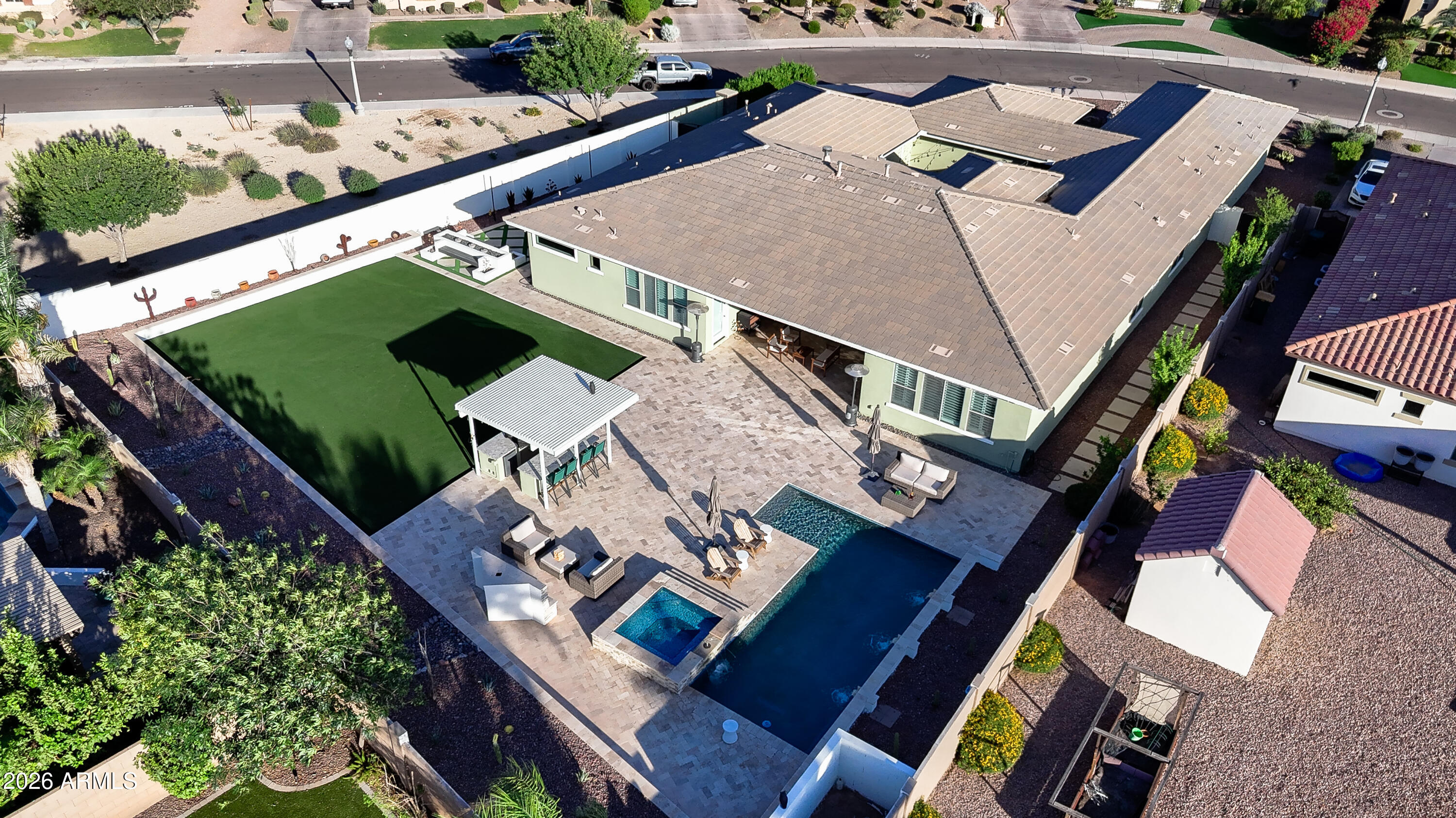 14542 W MOUNTAIN VIEW Drive